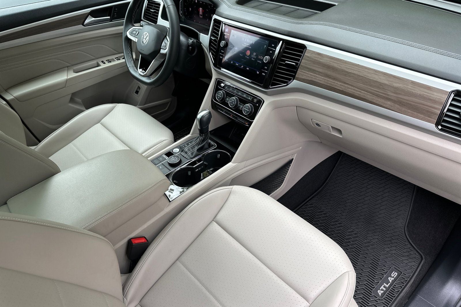 2022 Volkswagen Atlas SEL