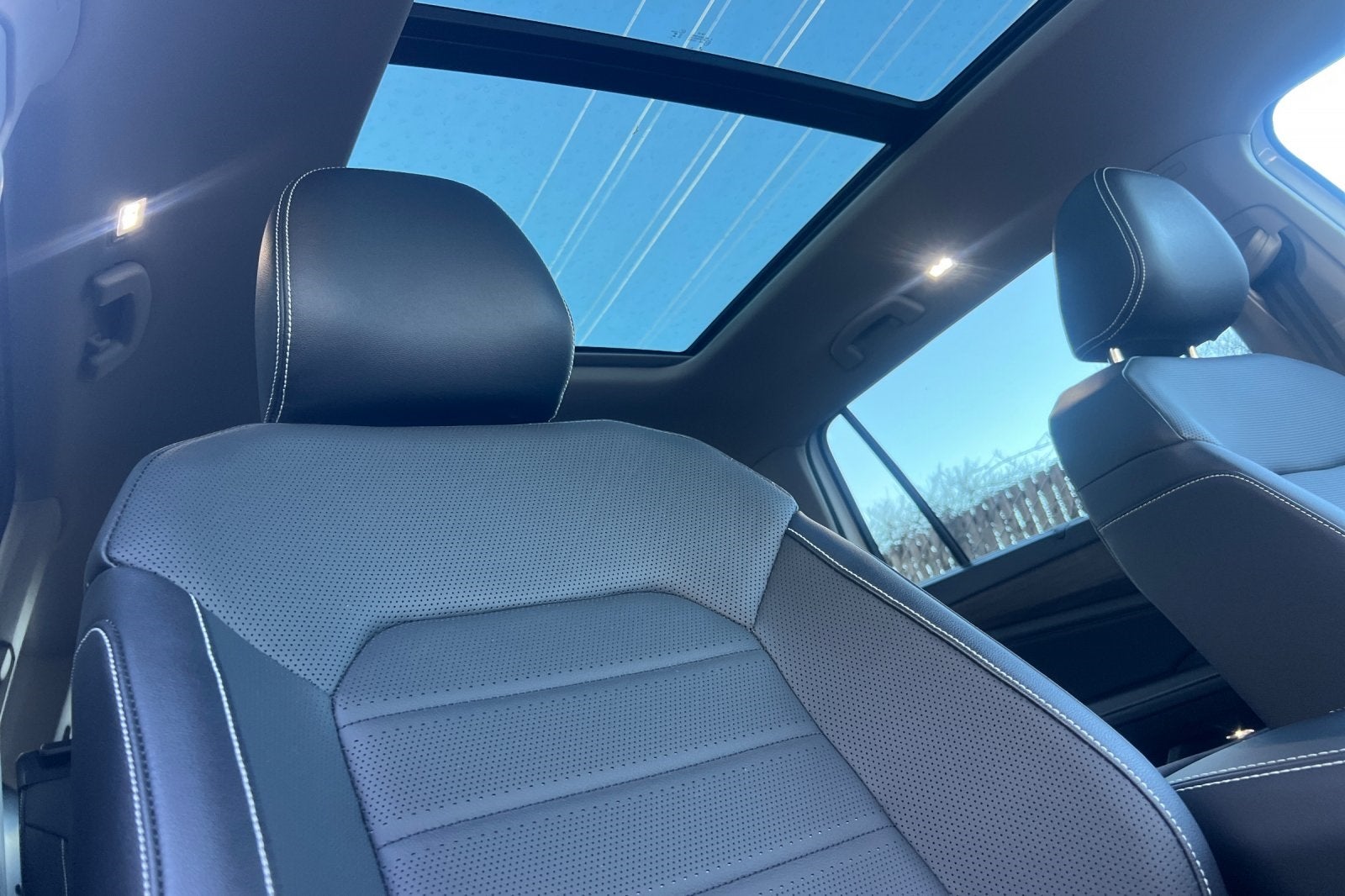 2025 Volkswagen Atlas 2.0T SEL