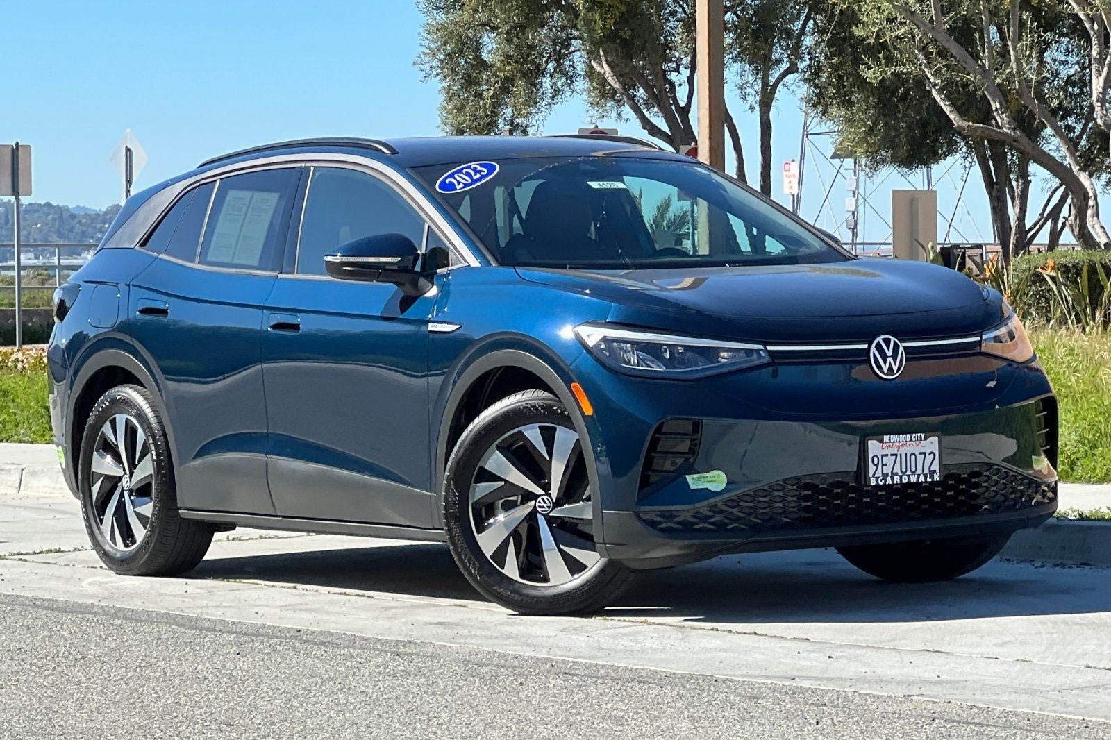 Used 2023 Volkswagen ID.4 PRO with VIN 1V2CMPE83PC011168 for sale in Redwood City, CA