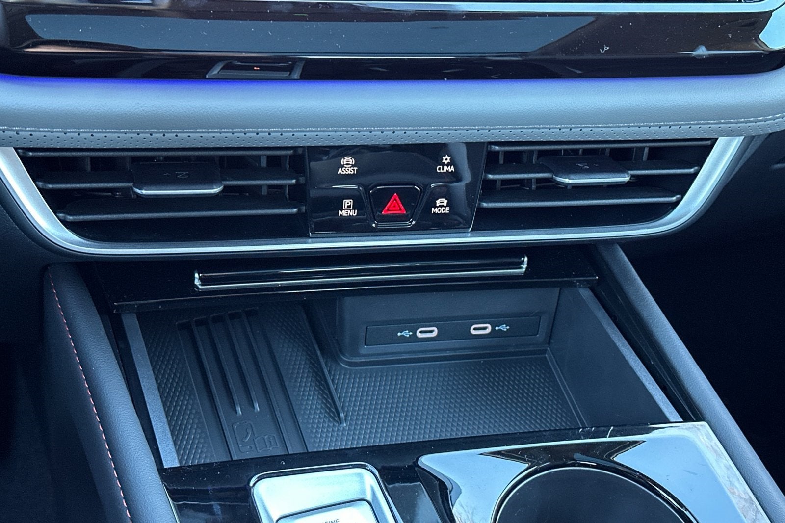 2025 Volkswagen Atlas 2.0T Peak Edition