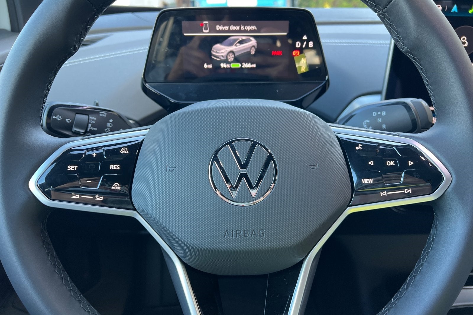 2025 Volkswagen ID.4 Pro