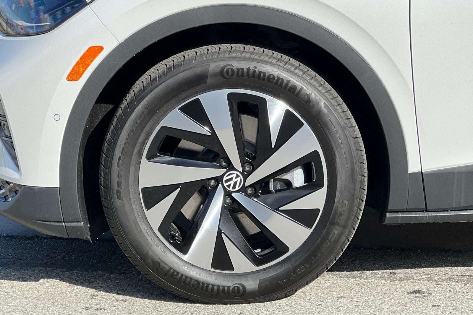 2025 Volkswagen ID.4 Pro