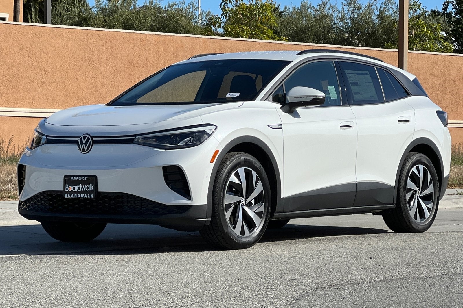 2025 Volkswagen ID.4 Pro