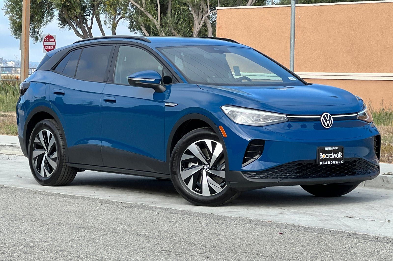 2025 Volkswagen ID.4 Pro