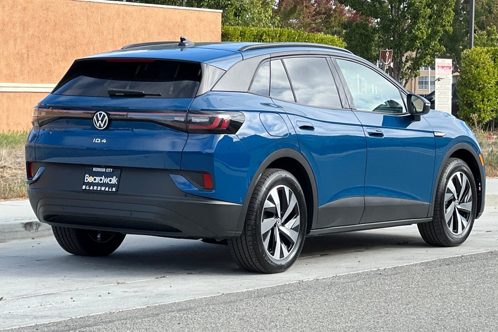 2025 Volkswagen ID.4 Pro