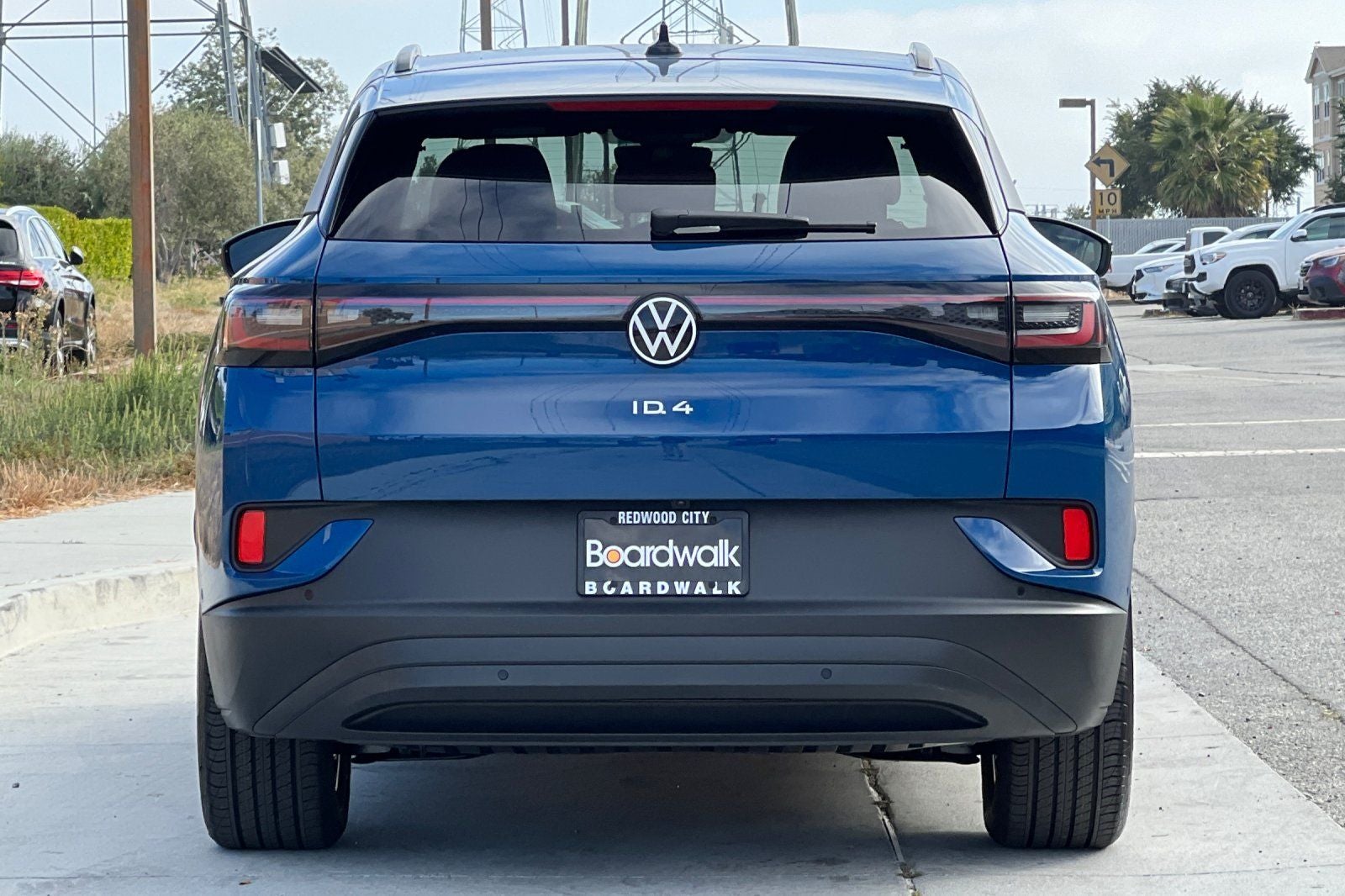 2025 Volkswagen ID.4 Pro