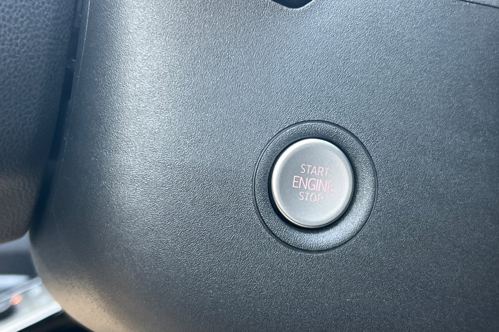 2025 Volkswagen ID.4 Pro