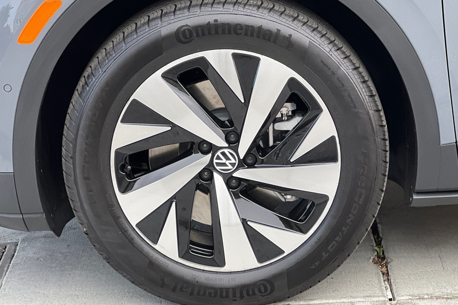 2025 Volkswagen ID.4 Pro