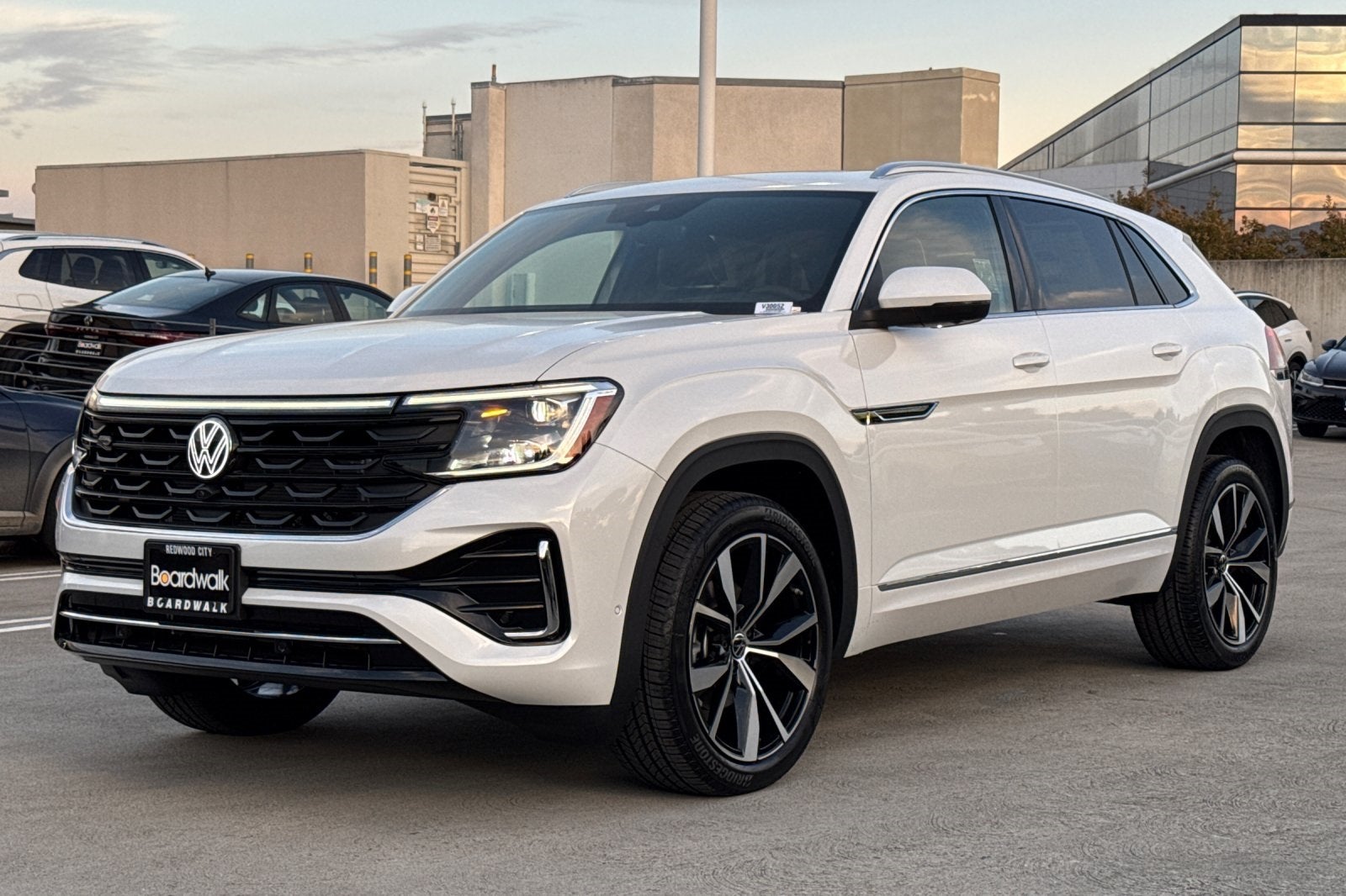 2026 Volkswagen Atlas Cross Sport 2.0T SEL Premium R-Line