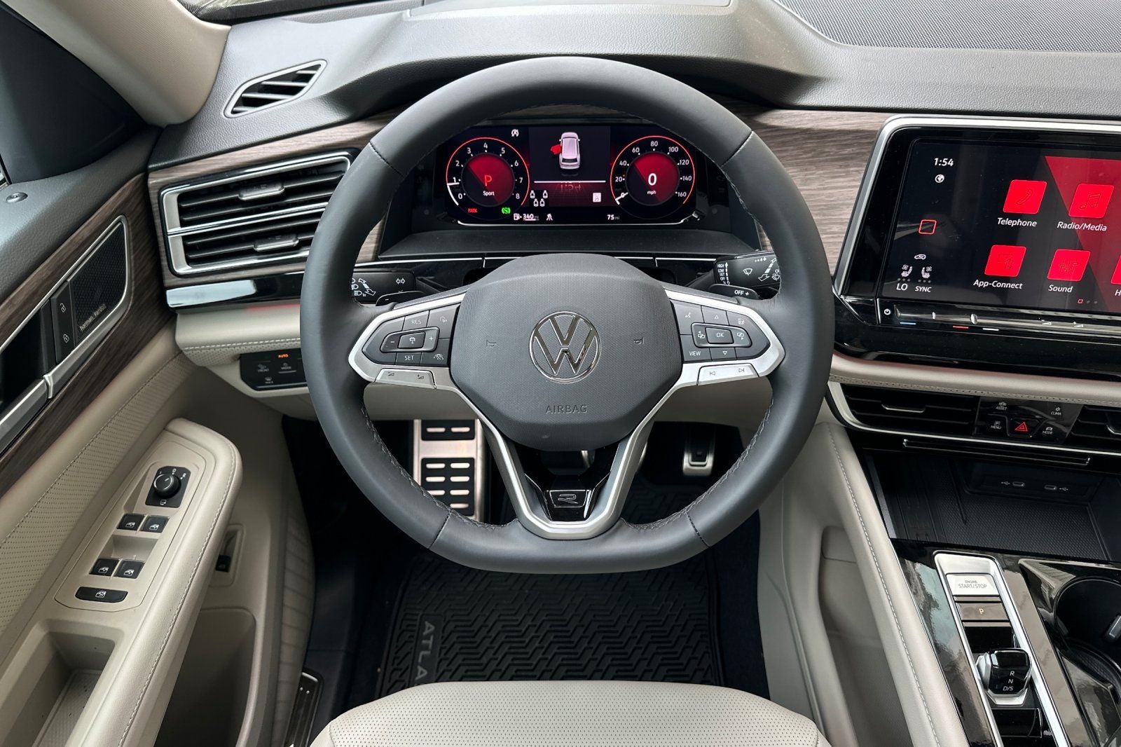 2026 Volkswagen Atlas 2.0T SEL Premium R-Line