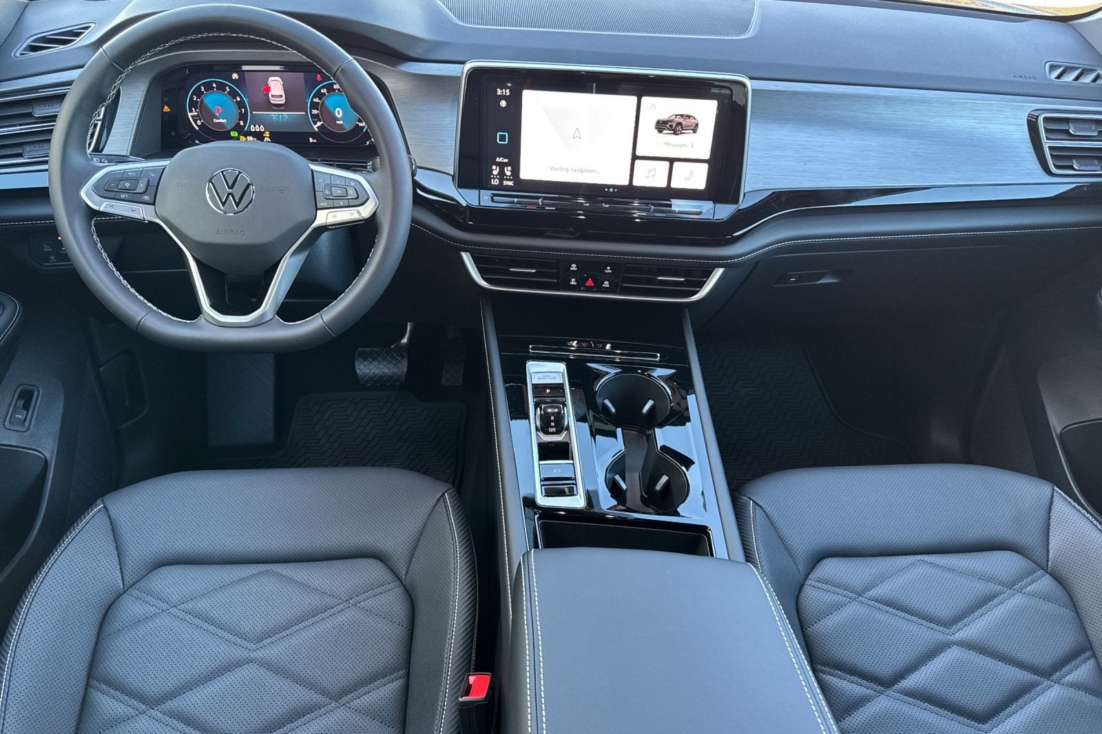 2026 Volkswagen Atlas Cross Sport 2.0T SE W/TECHNOLOGY