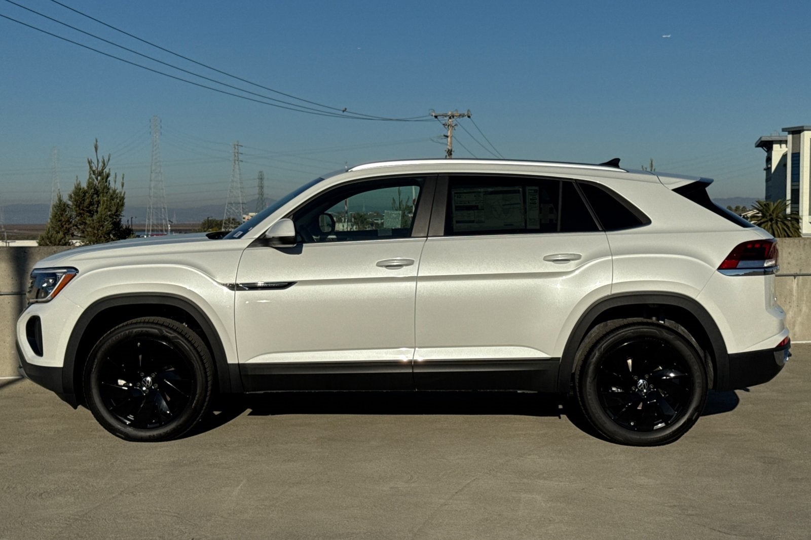 2026 Volkswagen Atlas Cross Sport 2.0T SE W/TECHNOLOGY