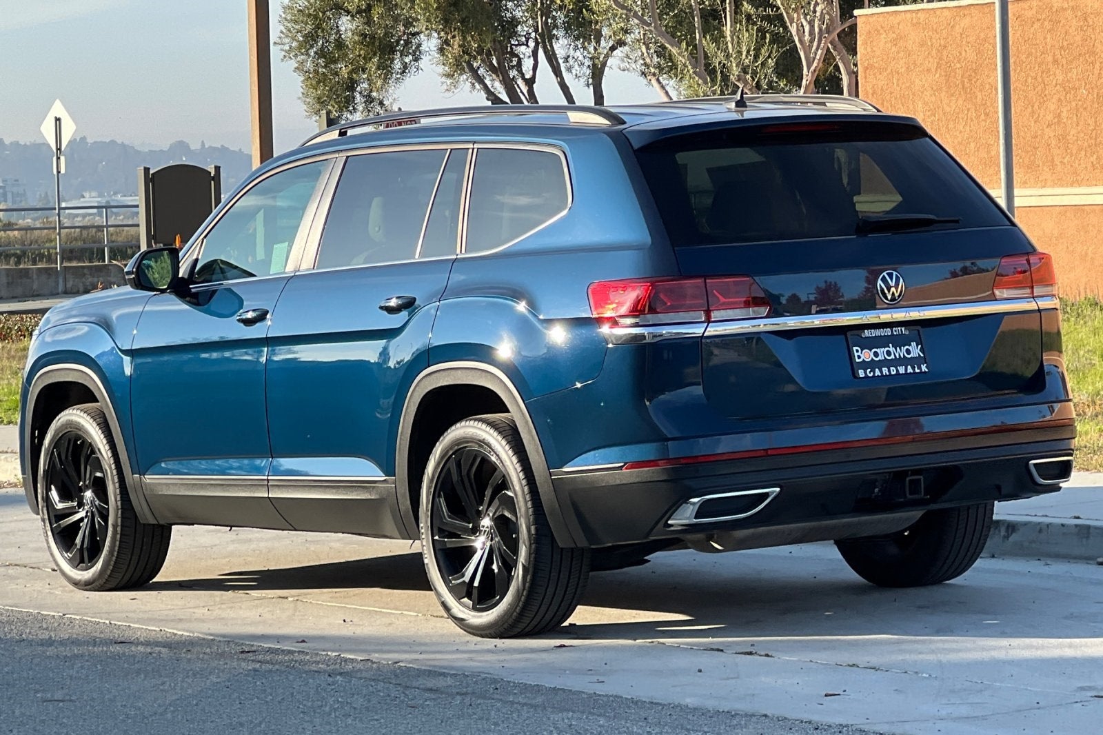 2021 Volkswagen Atlas 3.6L V6 SE w/Technology
