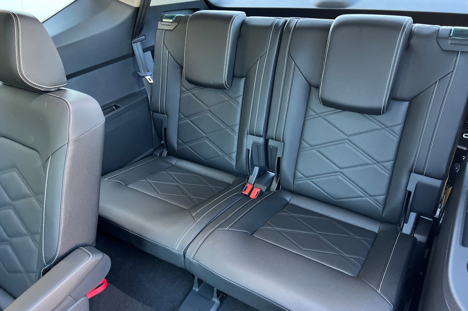 2026 Volkswagen Atlas 2.0T SE w/ Technology