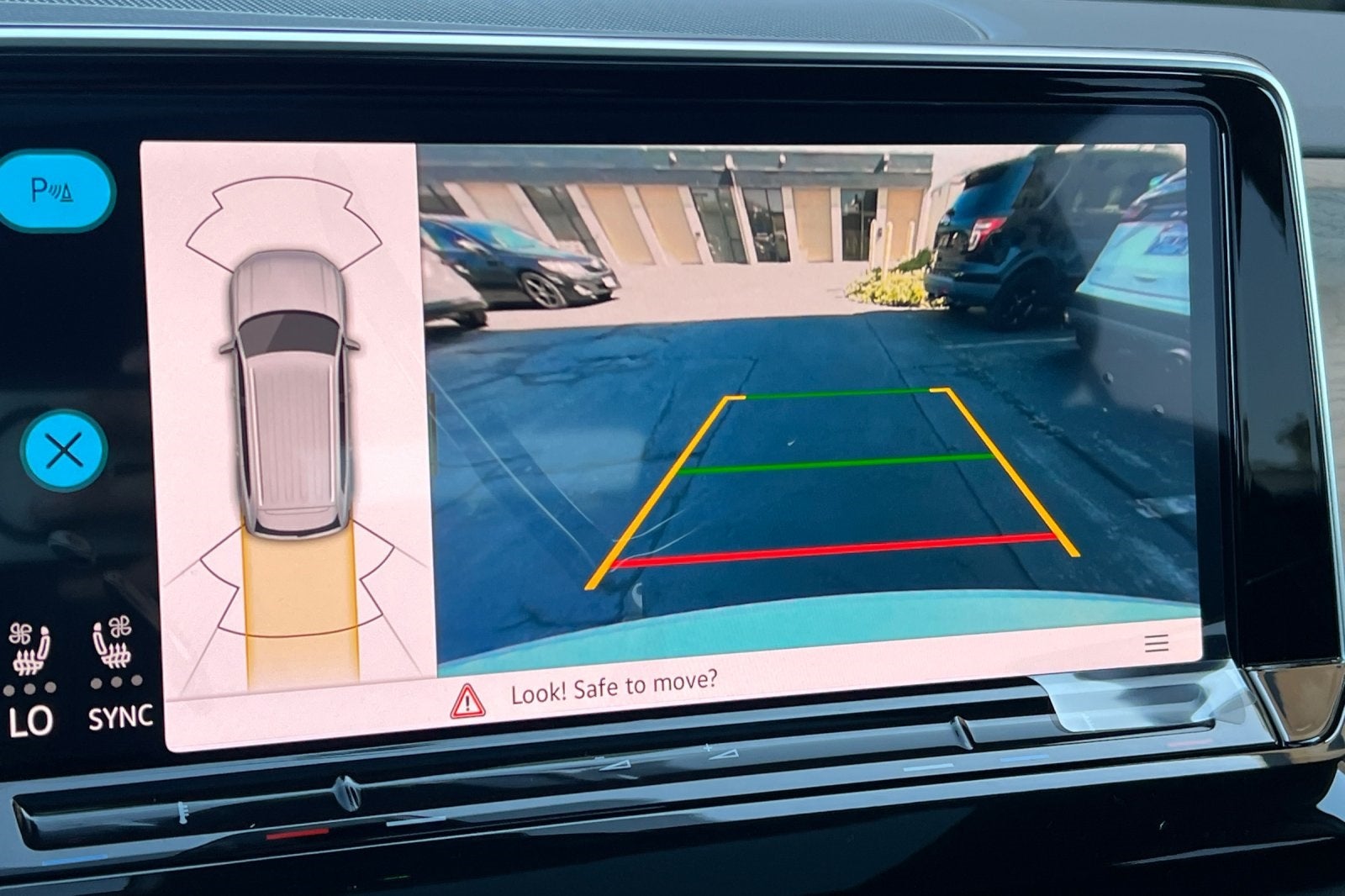 2026 Volkswagen Atlas 2.0T SE w/ Technology