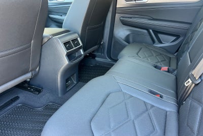 2026 Volkswagen Atlas Cross Sport 2.0T SE