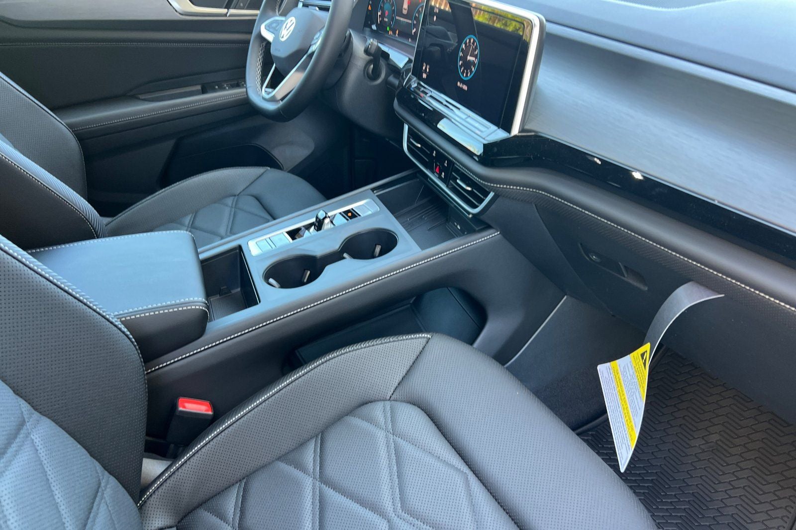 2026 Volkswagen Atlas Cross Sport 2.0T SE