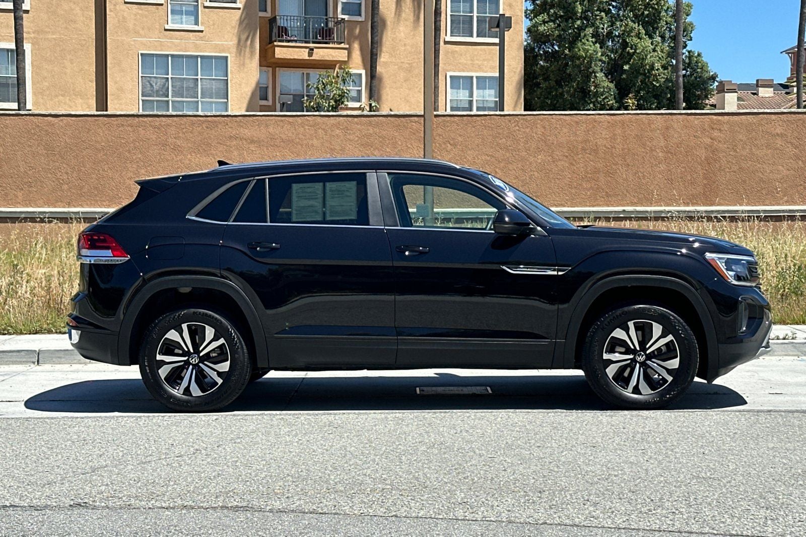 2026 Volkswagen Atlas Cross Sport 2.0T SE