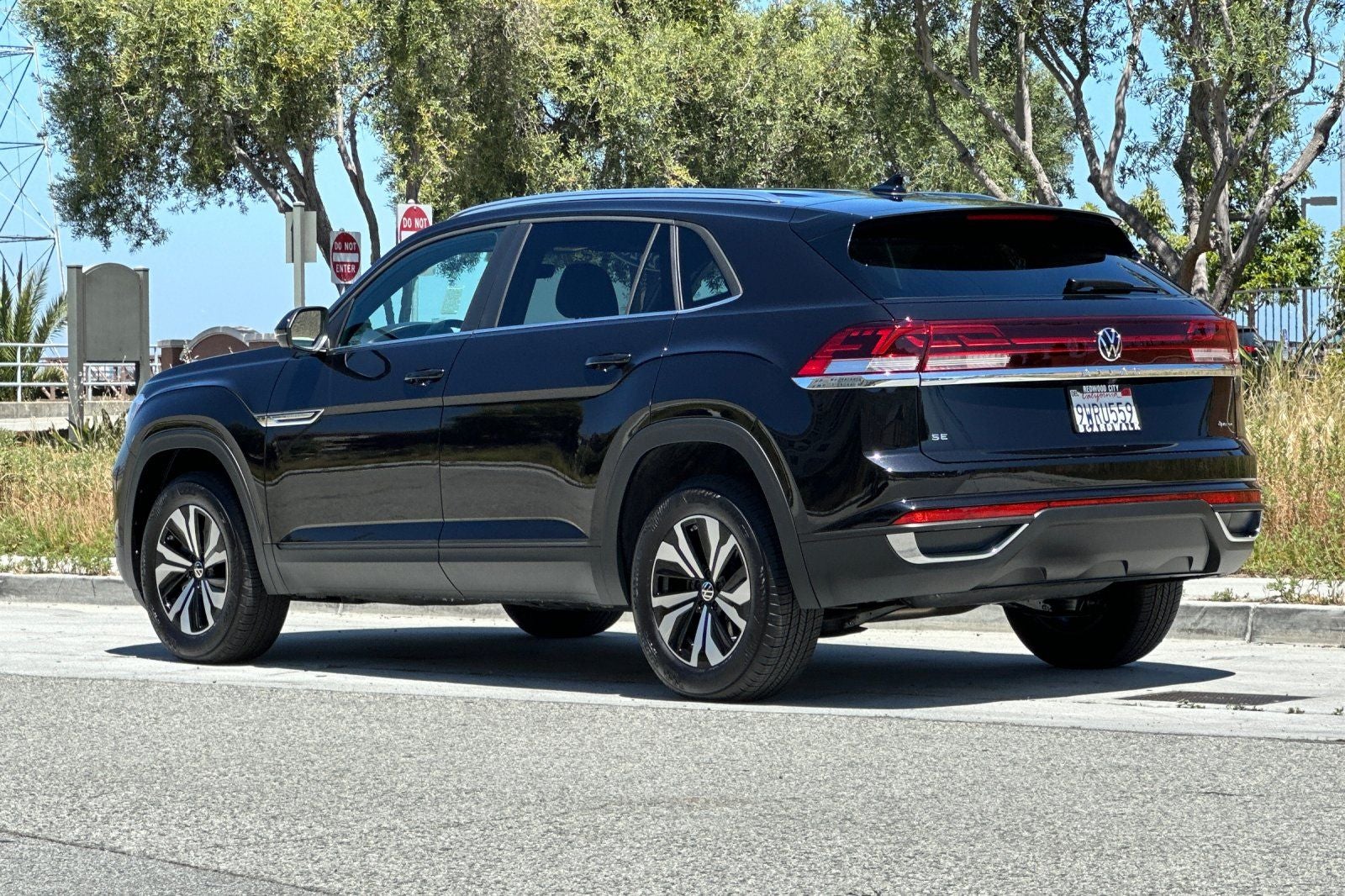 2026 Volkswagen Atlas Cross Sport 2.0T SE