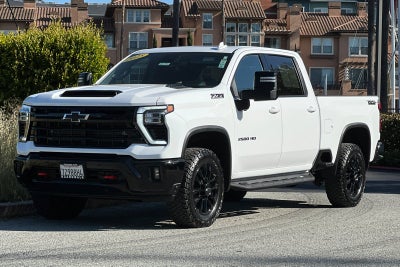 2025 Chevrolet Silverado 2500HD LTZ Trail Boss