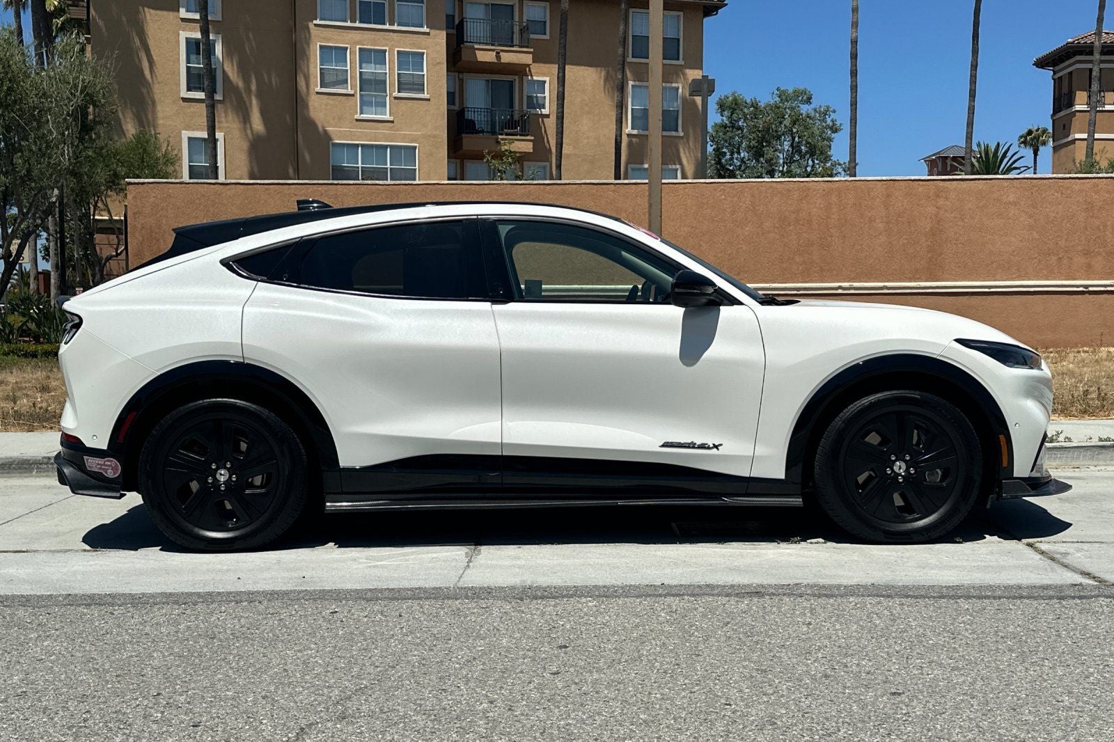 2023 Ford Mustang Mach-E California Route 1