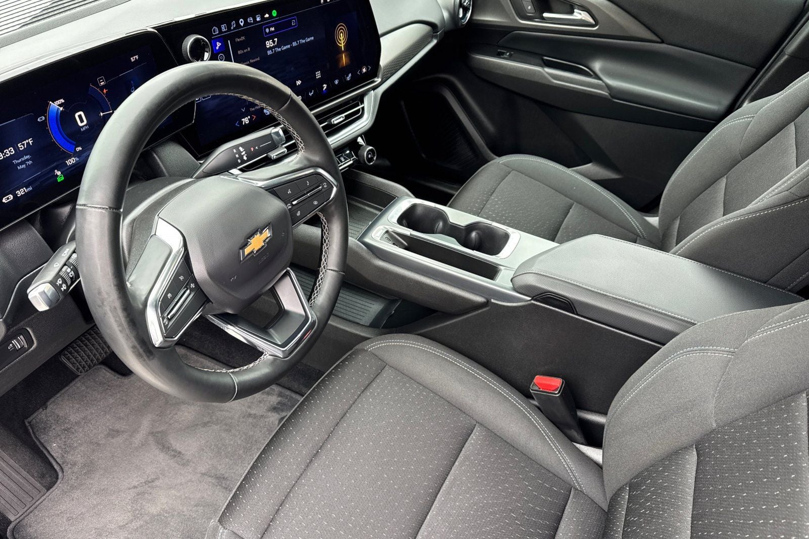 2025 Chevrolet Equinox EV LT