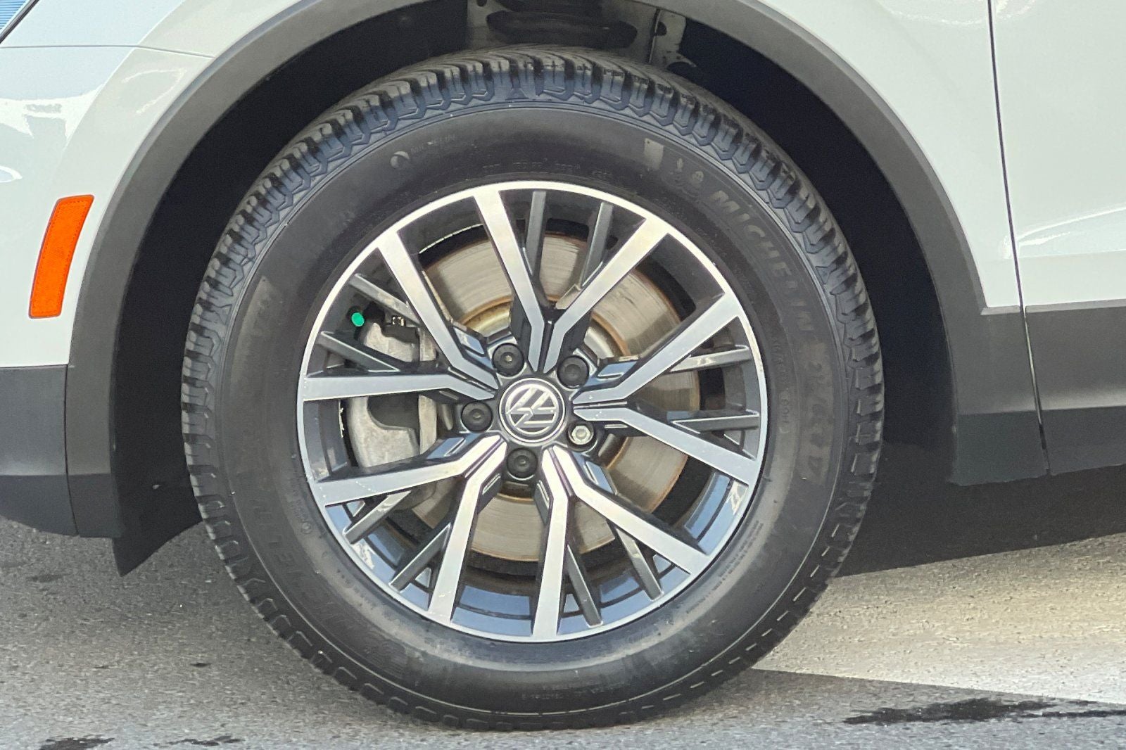 2019 Volkswagen Tiguan 2.0T SE 4Motion