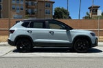 2026 Volkswagen Taos 1.5T SE Black