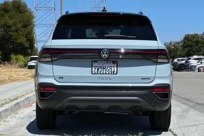2026 Volkswagen Taos 1.5T SE Black