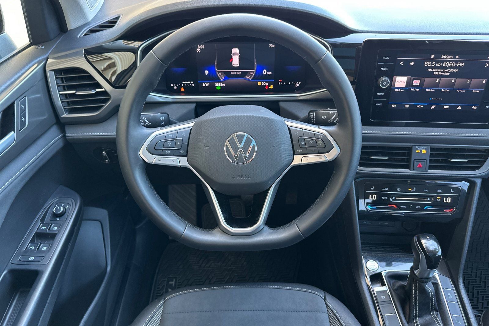 2026 Volkswagen Taos 1.5T SE Black