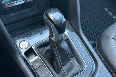 2026 Volkswagen Taos 1.5T SE Black
