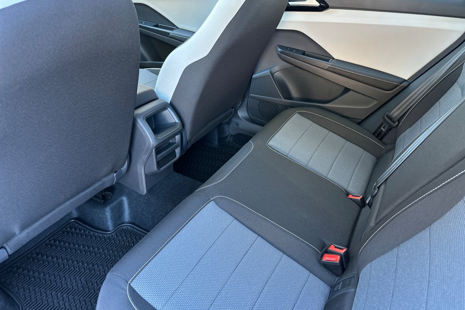 2027 Volkswagen Taos 1.5T S