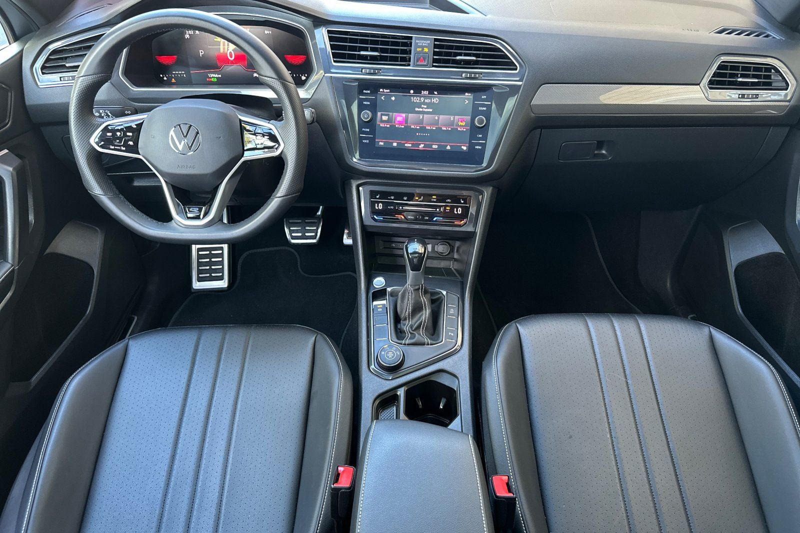 2023 Volkswagen Tiguan 2.0T SE R-Line Black