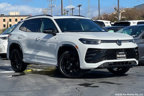 2026 Volkswagen Tiguan 2.0T SE R-Line Black