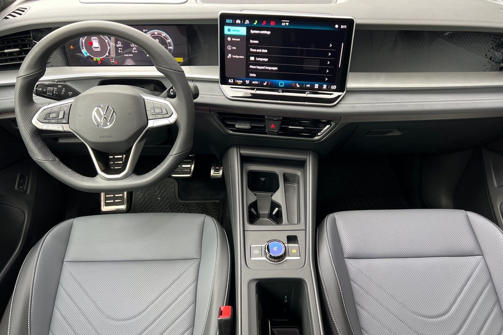 2026 Volkswagen Tiguan 2.0T SE R-Line Black