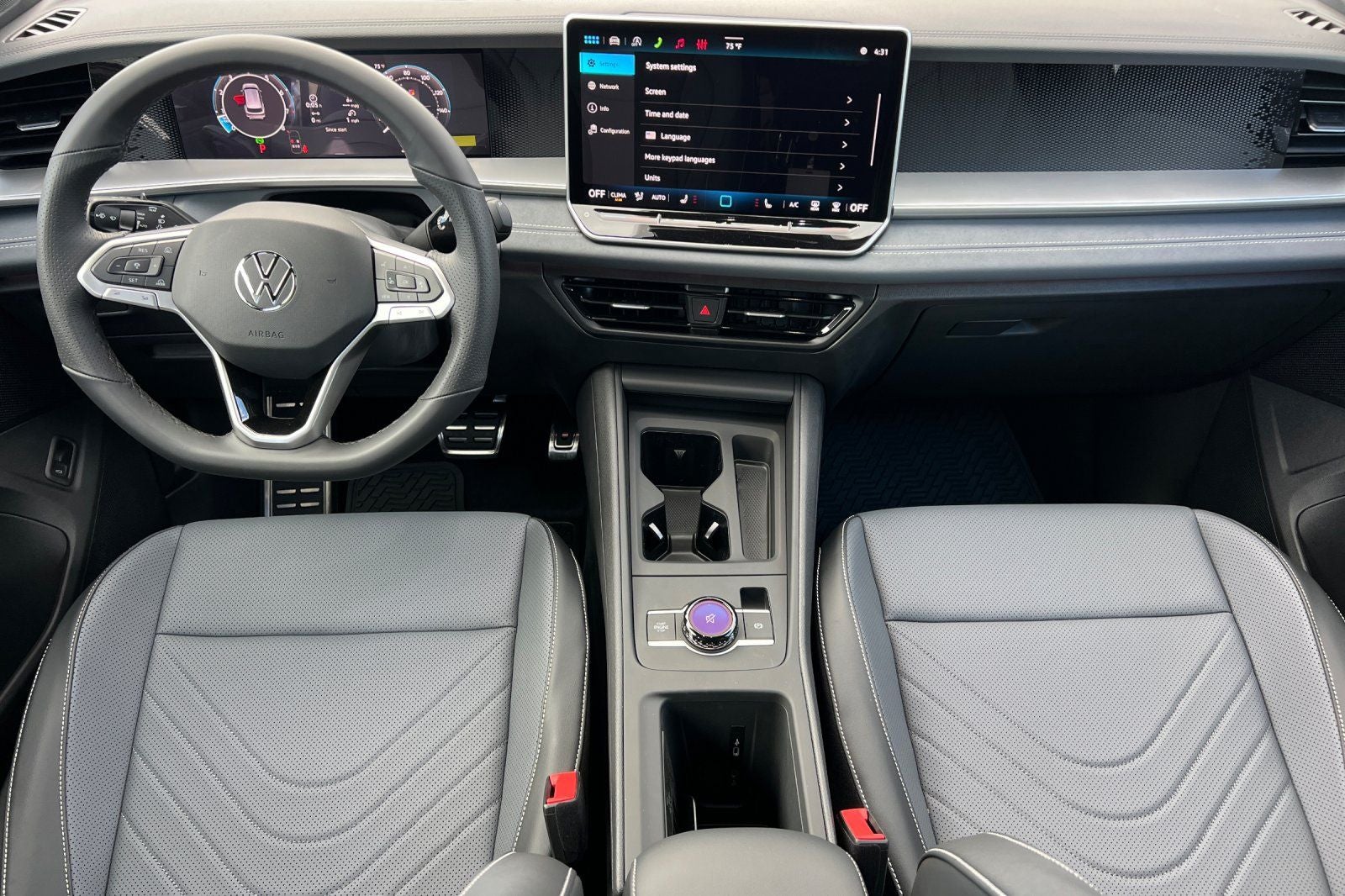 2026 Volkswagen Tiguan 2.0T SE R-Line Black