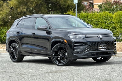2026 Volkswagen Tiguan 2.0T SE R-Line Black