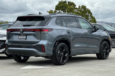 2026 Volkswagen Tiguan 2.0T SE R-Line Black