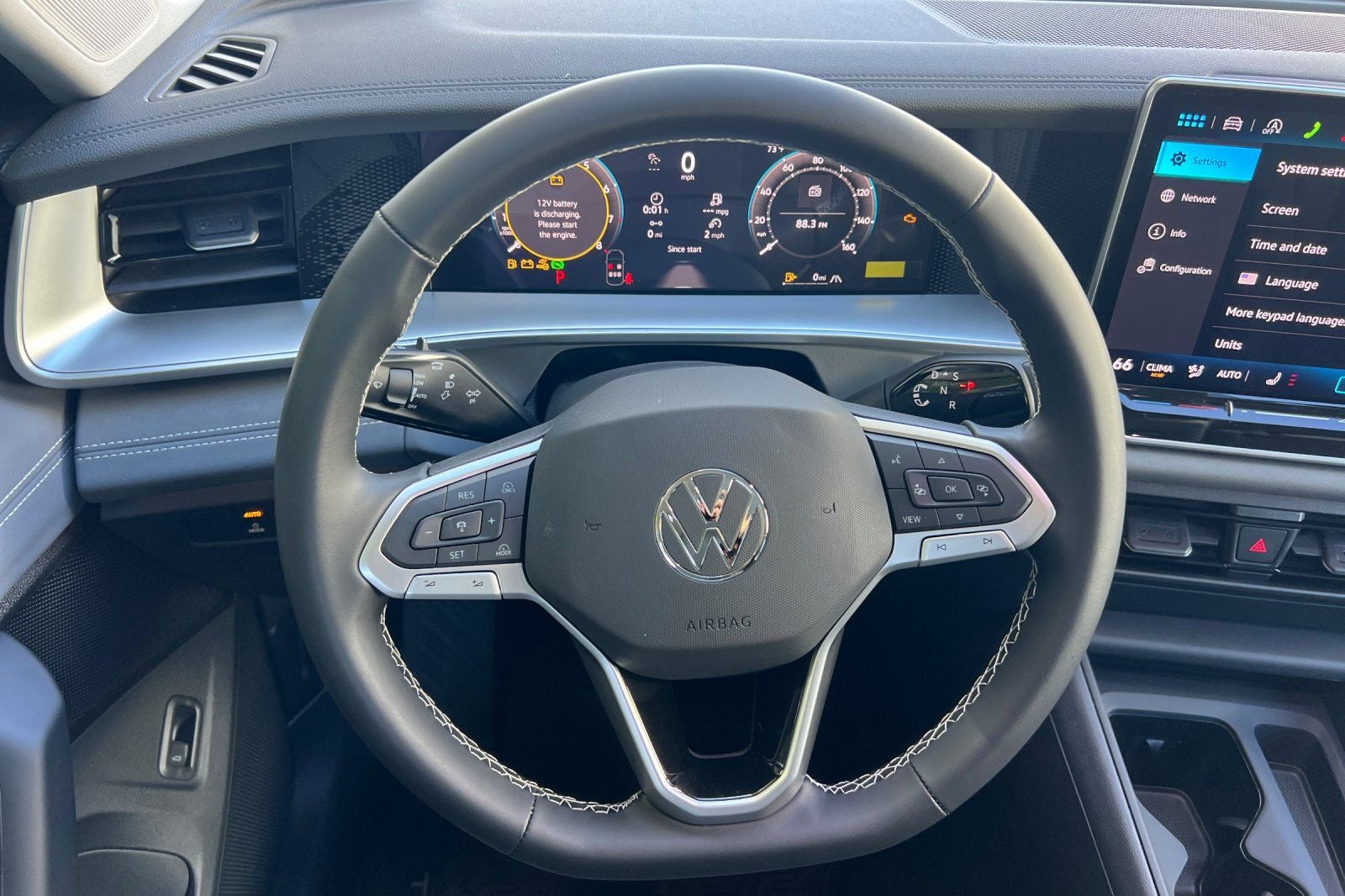 2026 Volkswagen Tiguan 2.0T SE