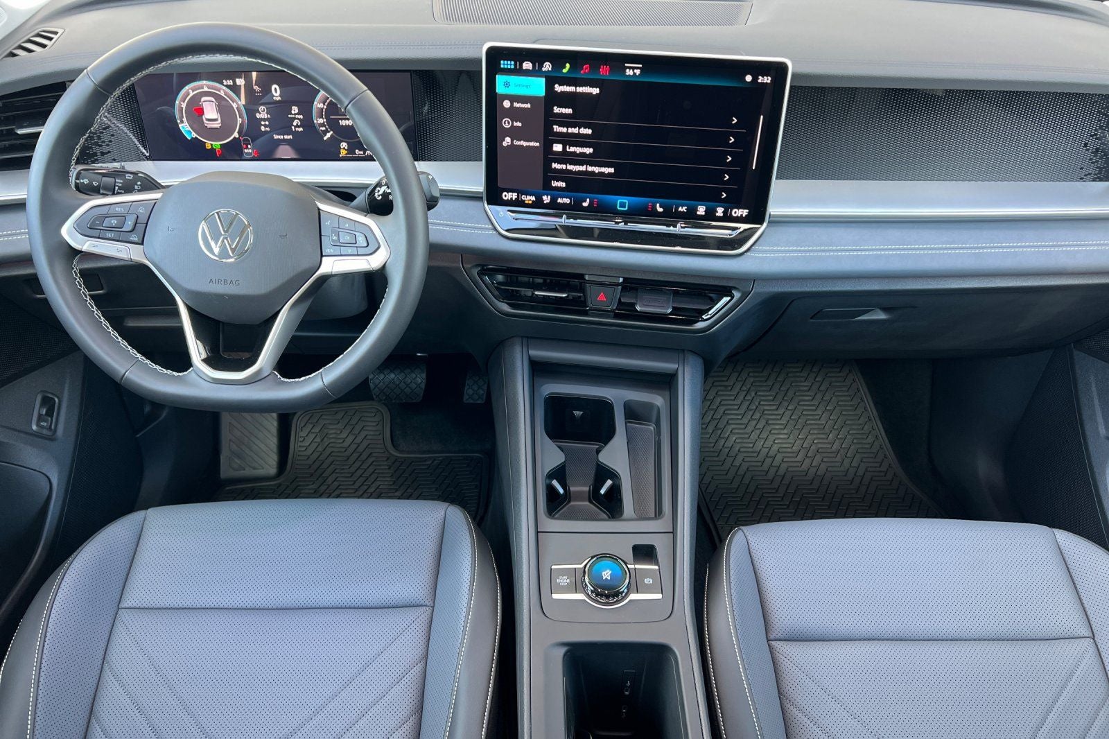 2026 Volkswagen Tiguan 2.0T SE