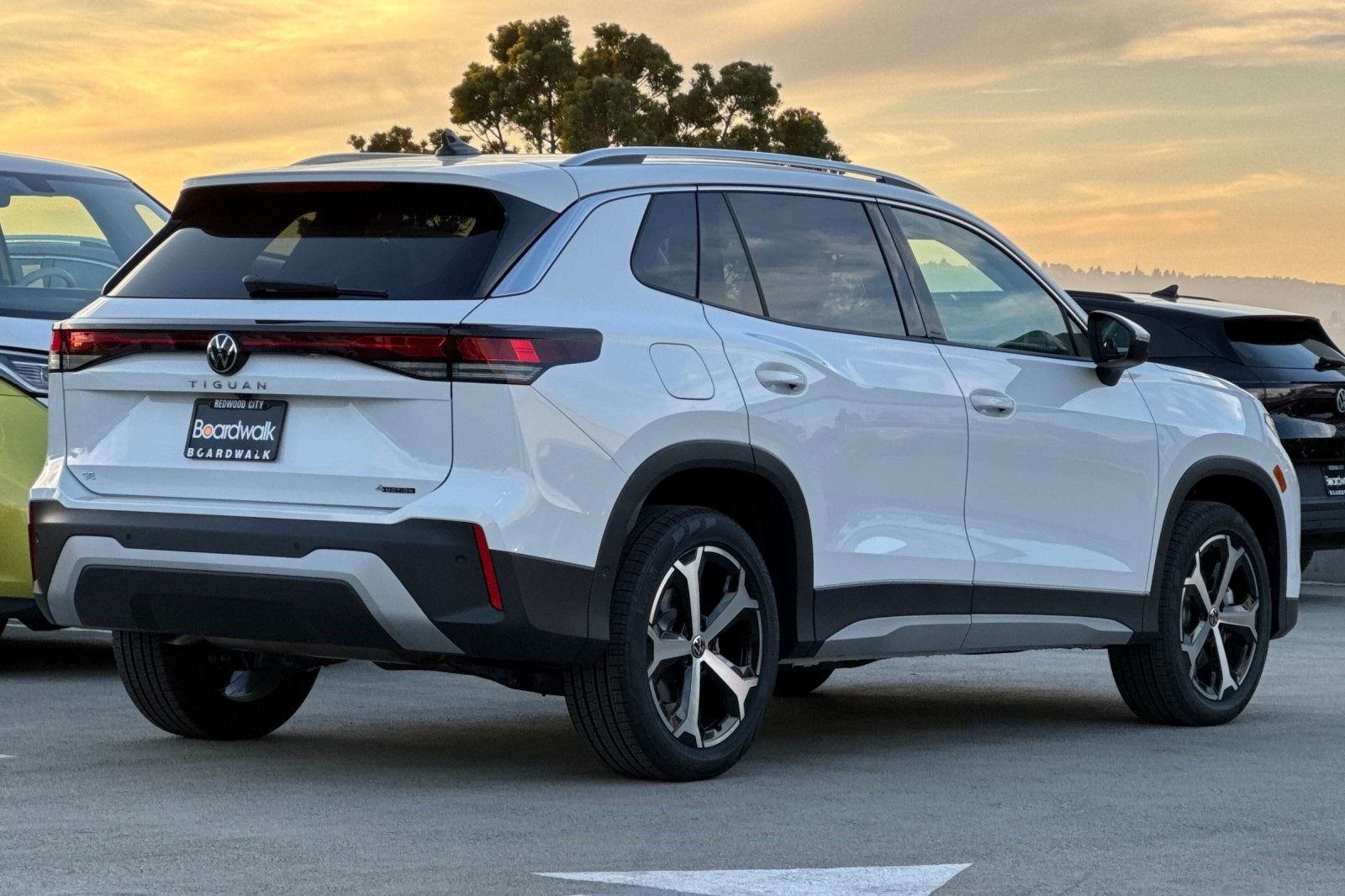 2026 Volkswagen Tiguan 2.0T SE