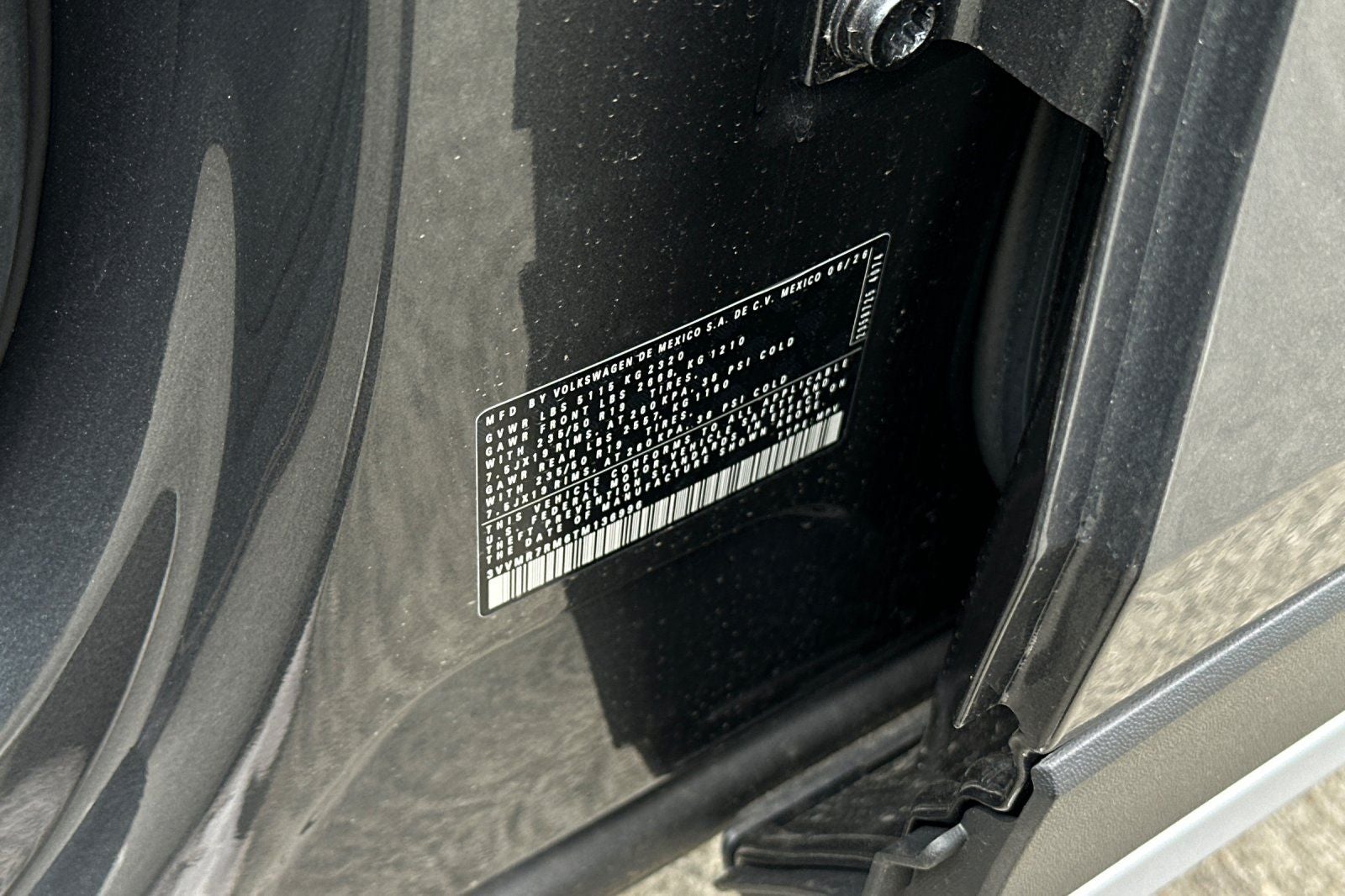 2026 Volkswagen Tiguan 2.0T SE