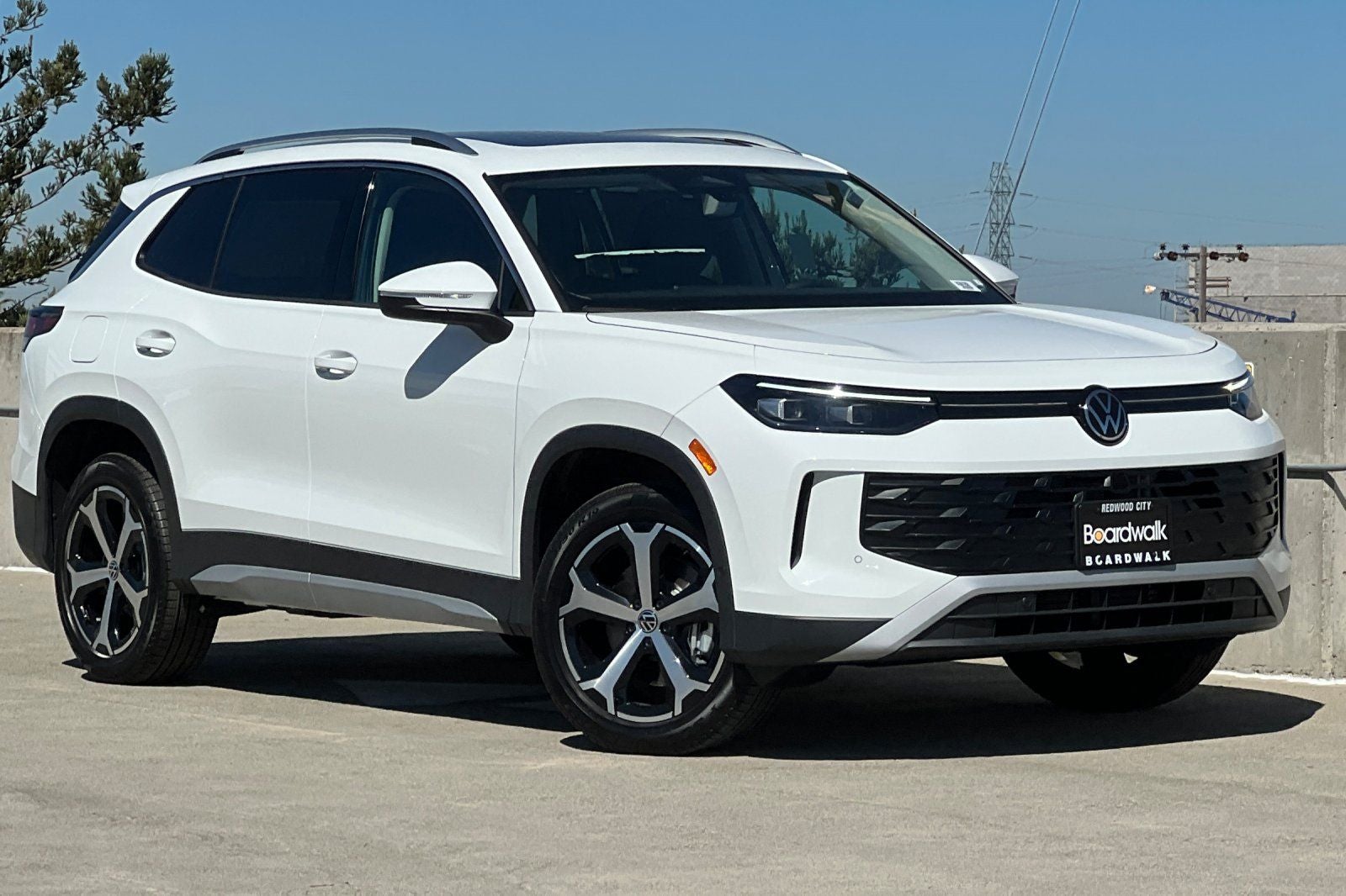 2026 Volkswagen Tiguan 2.0T SE