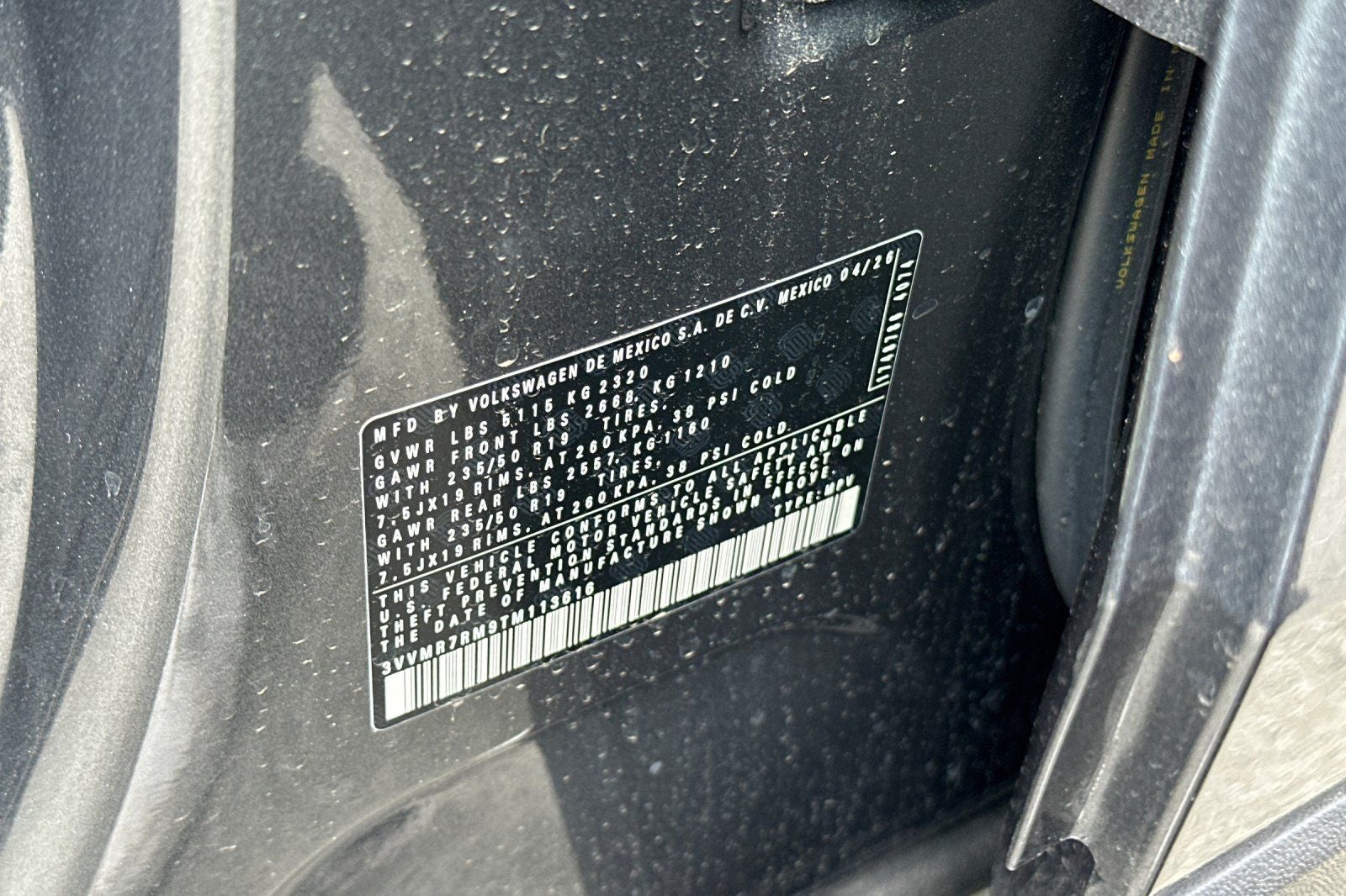 2026 Volkswagen Tiguan 2.0T SE