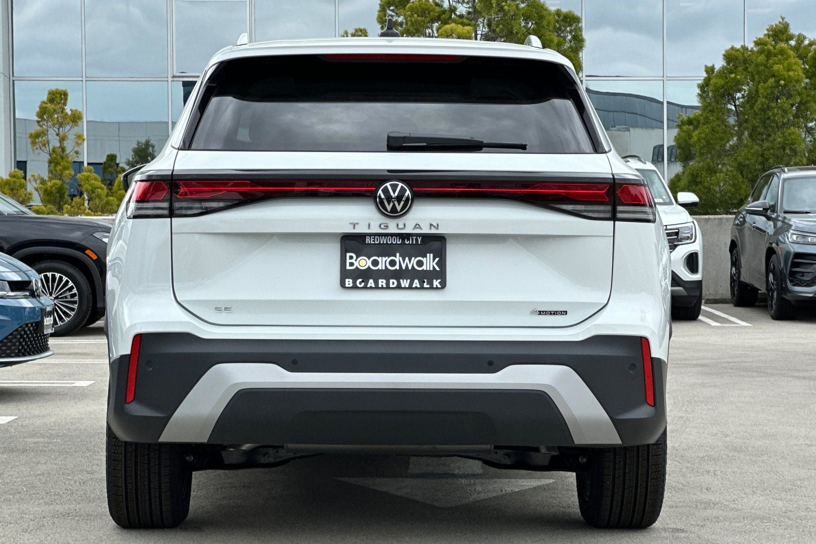 2026 Volkswagen Tiguan 2.0T SE