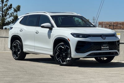 2026 Volkswagen Tiguan 2.0T SEL R-Line