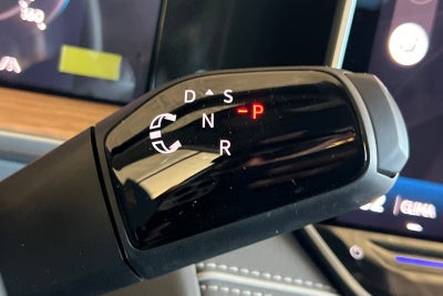 2026 Volkswagen Tiguan 2.0T SEL R-Line