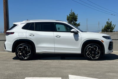 2026 Volkswagen Tiguan 2.0T SEL R-Line