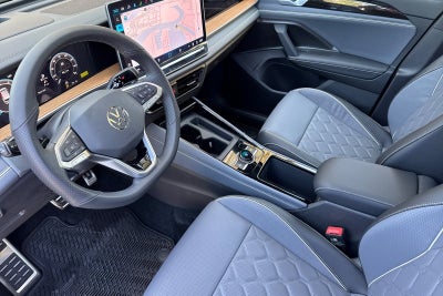 2026 Volkswagen Tiguan 2.0T SEL R-Line Turbo