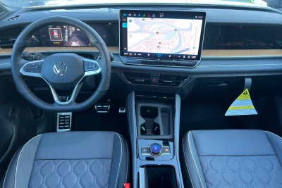 2026 Volkswagen Tiguan 2.0T SEL R-Line